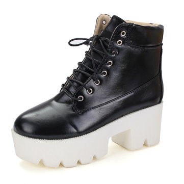 Dame plate-forme de gros talon découpé bottes à lanières