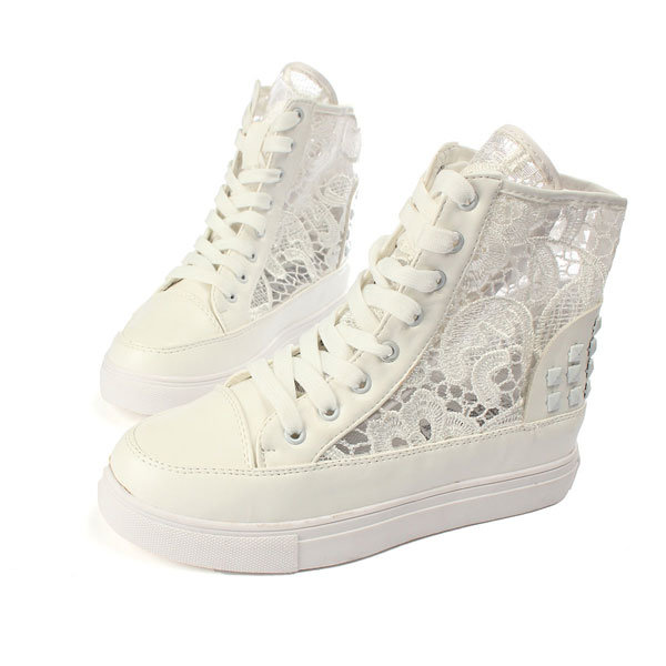 Creuse en dentelle sur les femmes causales baskets chaussures plate-forme de toile