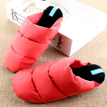 Glisser sur la maison d'hiver pantoufles bas chauds intérieurs