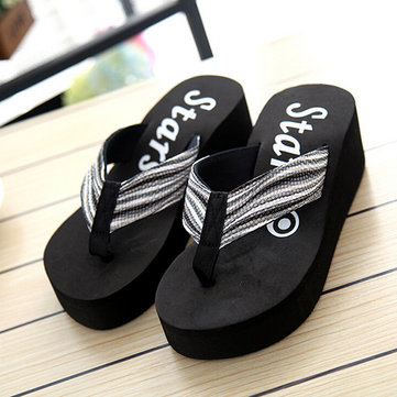 La plate-forme des femmes tongs mode sandales occasionnels pantoufles belles chaussures arc