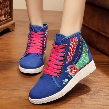 Bottes chinoises brodées à la cheville